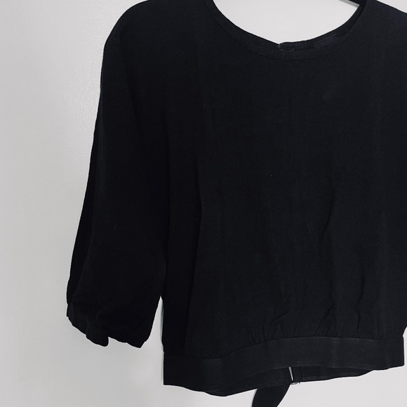 AG Crop Top with Open Back - Picture 9 of 12